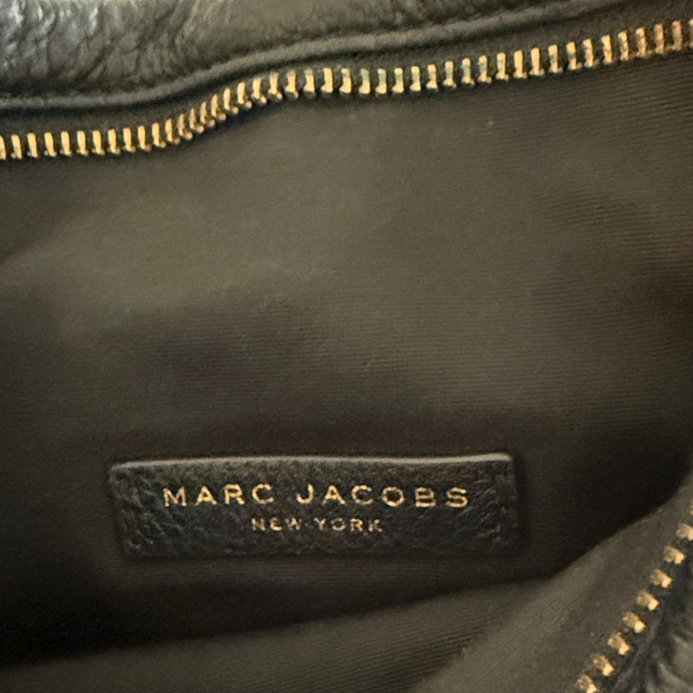 Marc Jacobs Black Pebbled Leather Crossbody Bag - Picture 3 of 3
